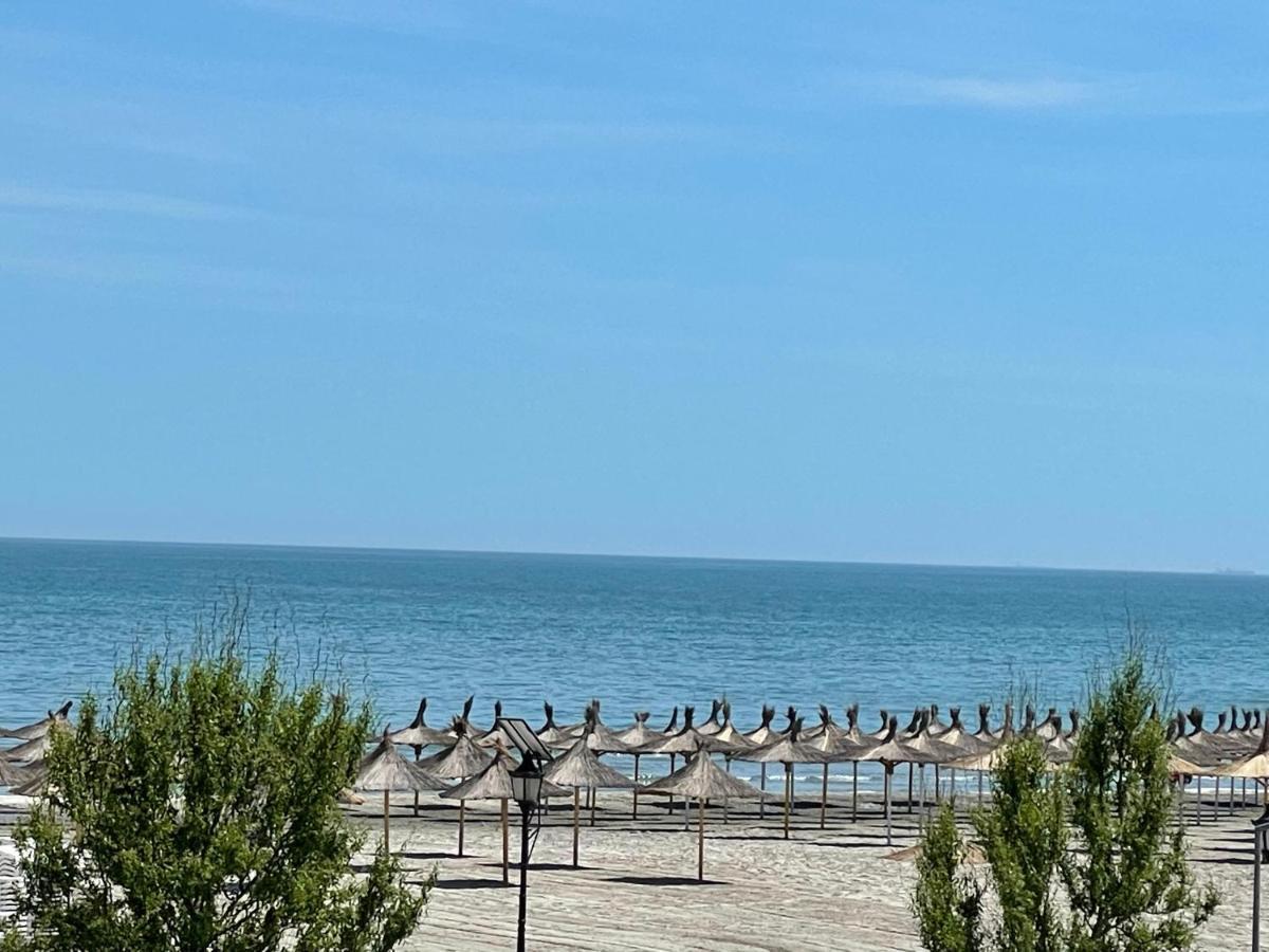 Apartament Lory Mamaia Nord นาโวดาริ ภายนอก รูปภาพ