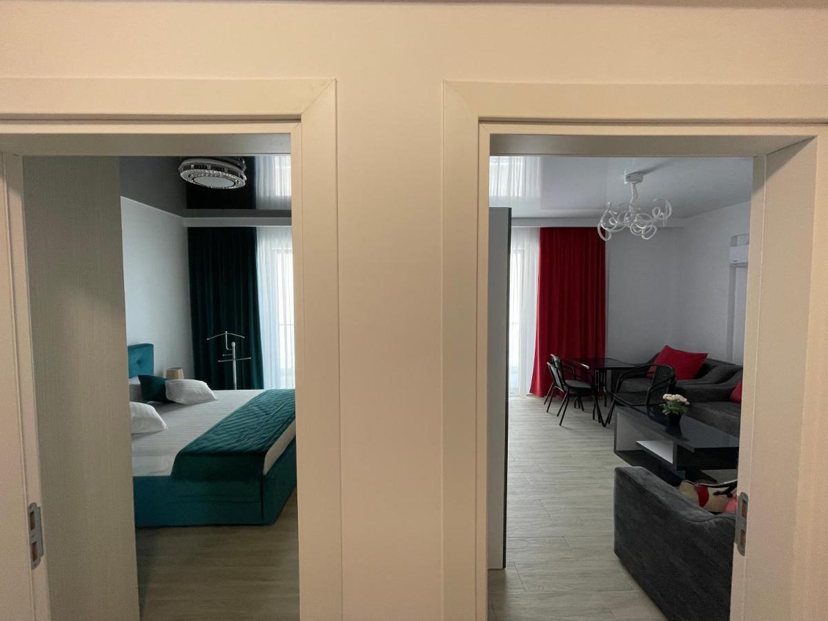 Apartament Lory Mamaia Nord นาโวดาริ ภายนอก รูปภาพ