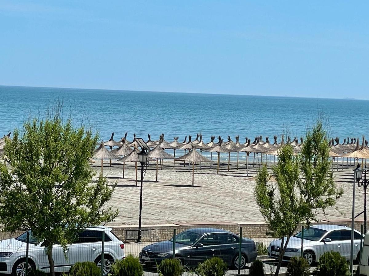 Apartament Lory Mamaia Nord นาโวดาริ ภายนอก รูปภาพ